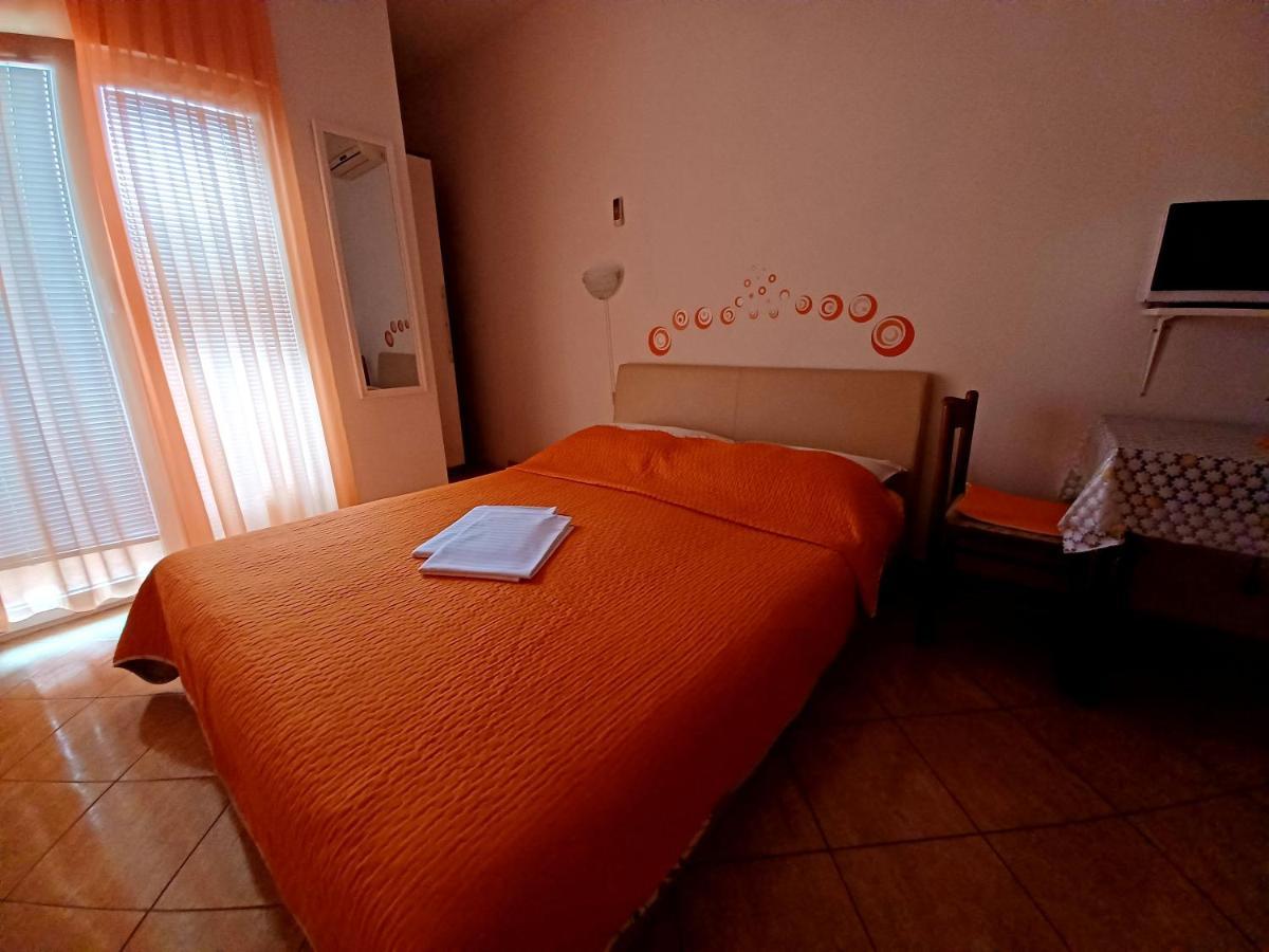 Apartment Prskalo - Vodice Exterior photo